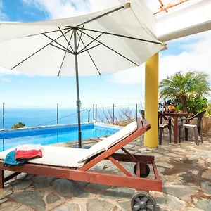 https://casa-emilia.in-canary-islands.com
