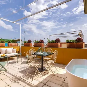 Ohliving Parasol Botanic Garden 1 Apartment